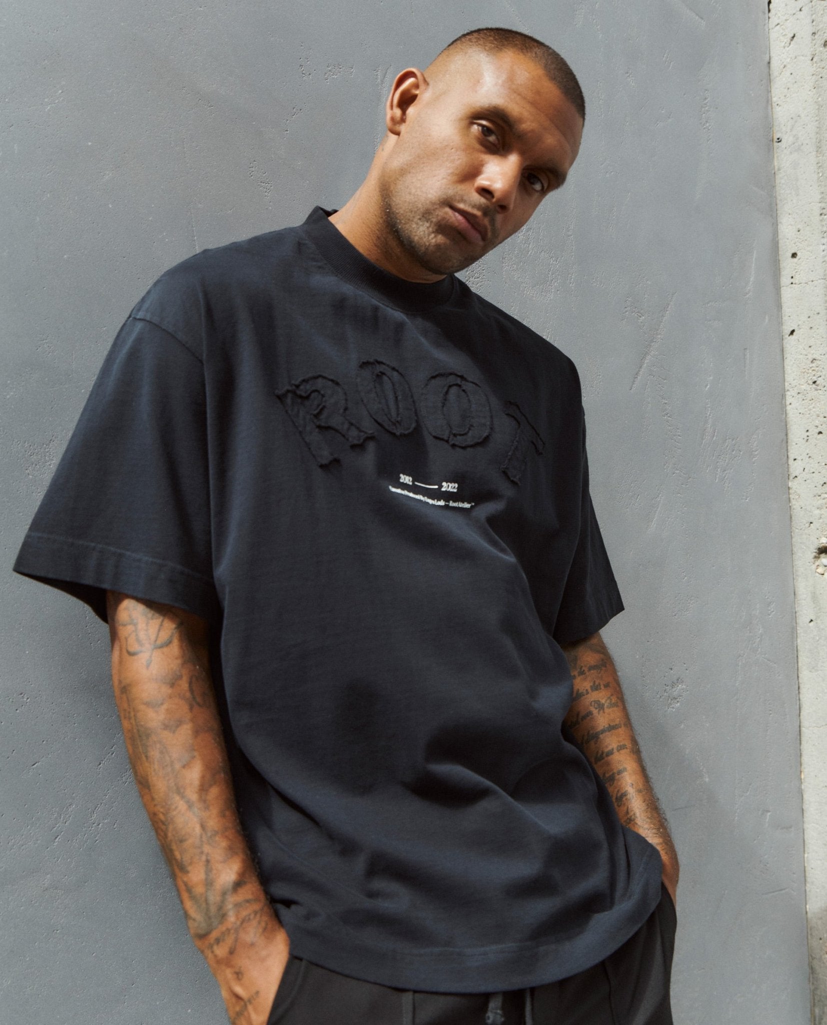 Root Patched Blck Tee - Second Life - Root Atelier™ by Eugen Lods