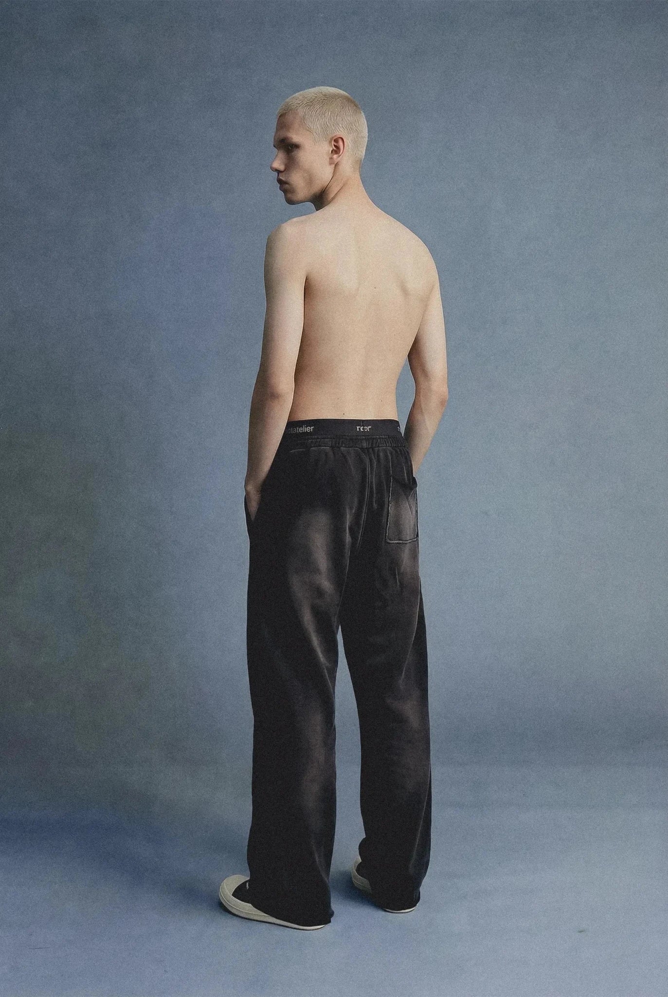 RA Market Espresso Sweatpants - rootatelier™