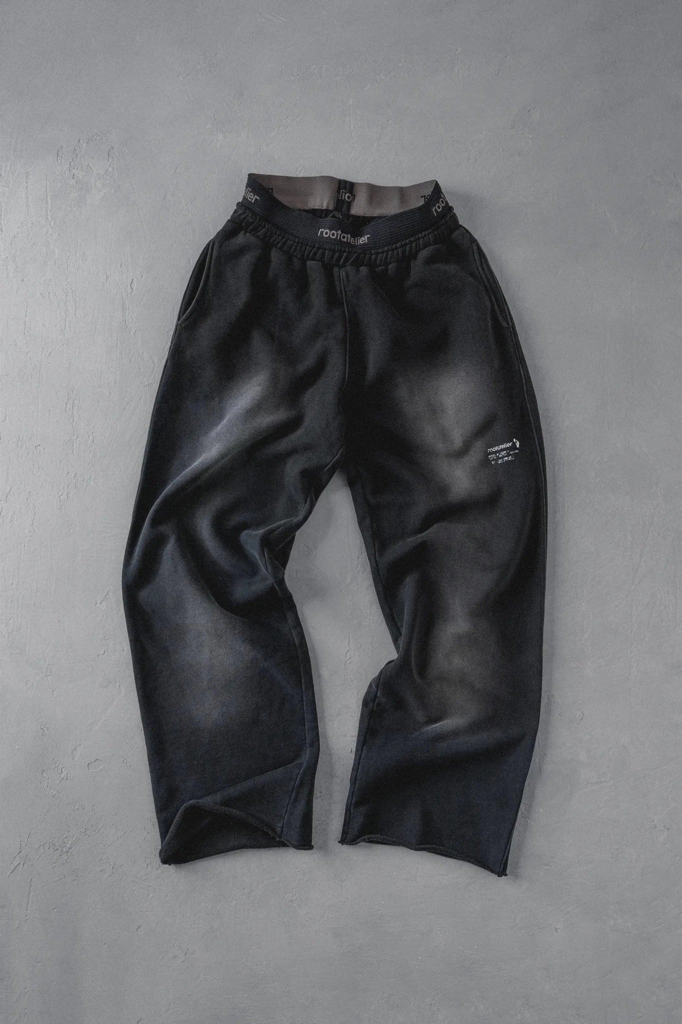 RA Market Espresso Sweatpants - rootatelier™