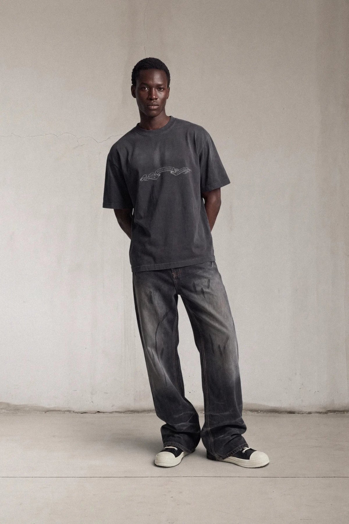 RA Ribbon T-Shirt - rootatelier™